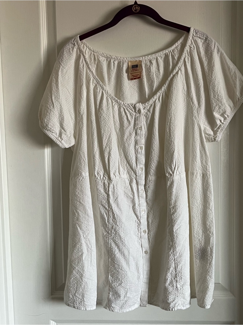 Faded Glory White Button-Front Peasant Tunic 🪻